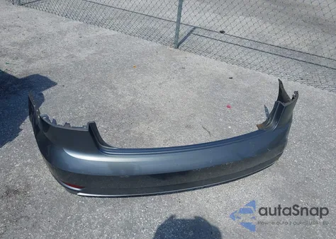 2017 Audi A3 2.0T Premium z USA, uszkodzony, nr VIN WAUAUGFF1H1047117